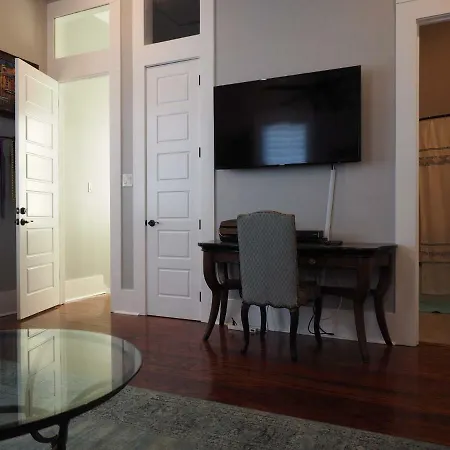 The Big Blue House 4* New Orleans