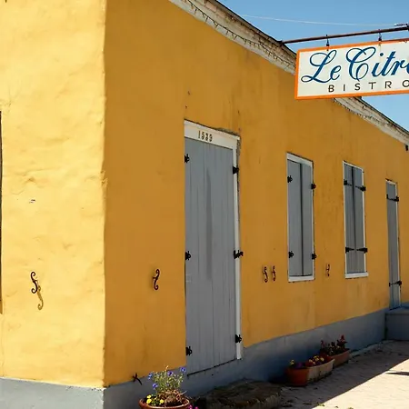 Sonder Irish Channel Lofts 4*