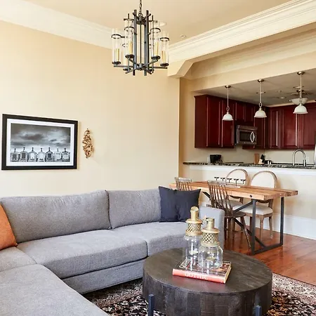 Sonder Irish Channel Lofts