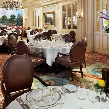 The Windsor Court Hotel 5*