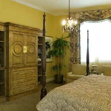 Bienville House New Orleans