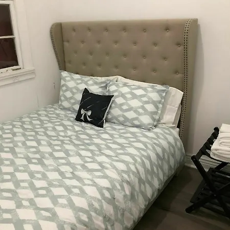 5 Bedroom - Sleeps 10! Location Next To French Quarter! New Orleans
