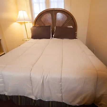 The Courtyards French Quarter Guest house New Orleans