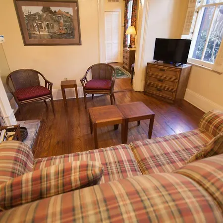 The Courtyards French Quarter Guest house New Orleans
