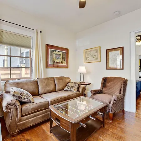 New Orleans Cottage