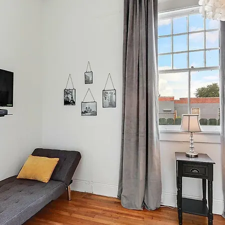Modern Victorian House With Relaxing Courtyard - Near Fq Holiday home New Orleans