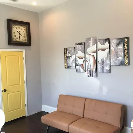 Modern 2 Blocks From Quarters Apartment New Orleans