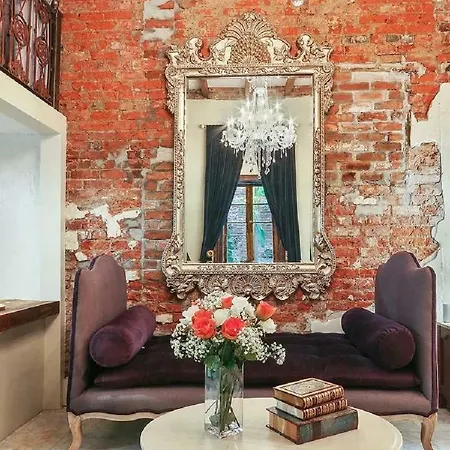 Hotel French Quarter Mansion 4*