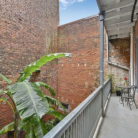 Hotel French Quarter Mansion 4*