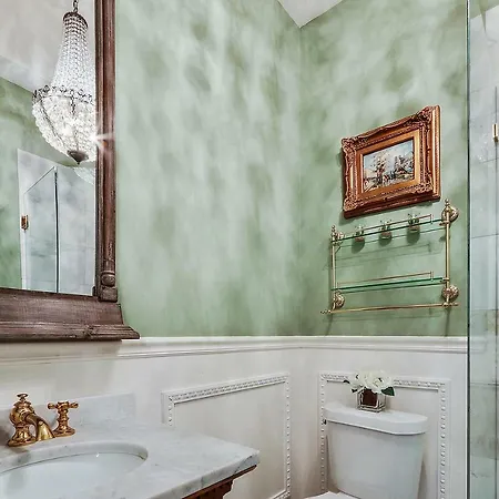 French Quarter Mansion Hotel