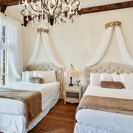 French Quarter Mansion Hotel