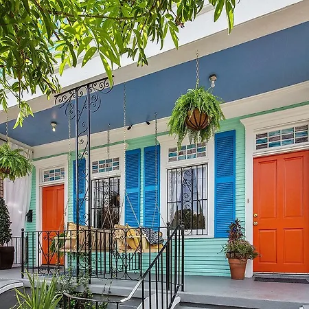Modern Victorian House With Relaxing Courtyard - Near Fq Holiday home New Orleans