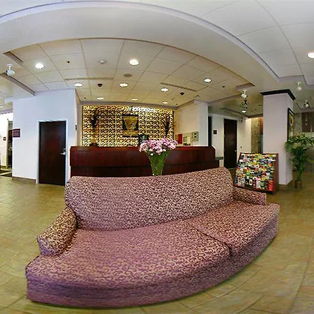 Moxy Downtown/french Quarter Area 3*
