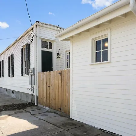 Iberville Quarters Holiday home