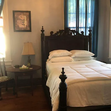 Bed & Breakfast Oakview 4*