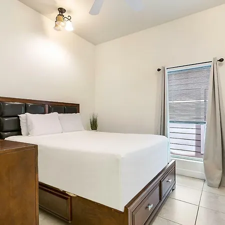 Modern 4br 5min Drive To Fq Apartment New Orleans