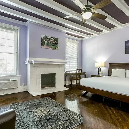 Comfortable Rooms Near All Nola Hot Spots Apartment New Orleans