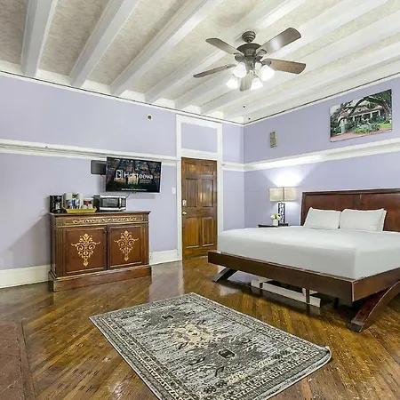 Express Close To Amenities New Orleans