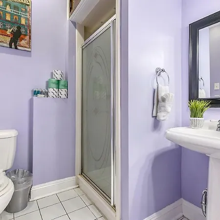 Express Close To Amenities New Orleans