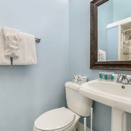 Apartment Express Close To Amenities *