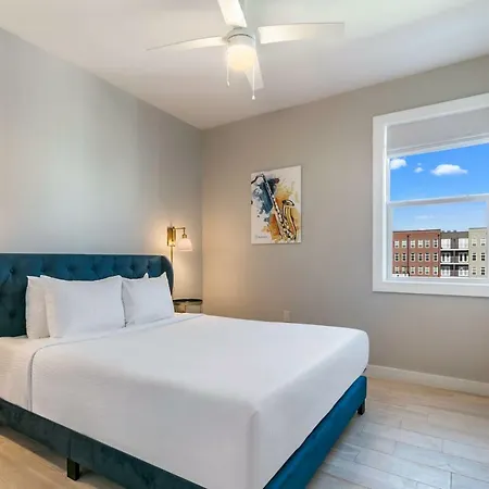 Mid Fully Furnished Townhouse * New Orleans