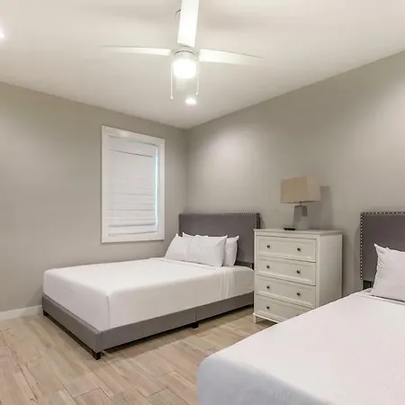 Holiday home 4br Townhouse In Bienville *