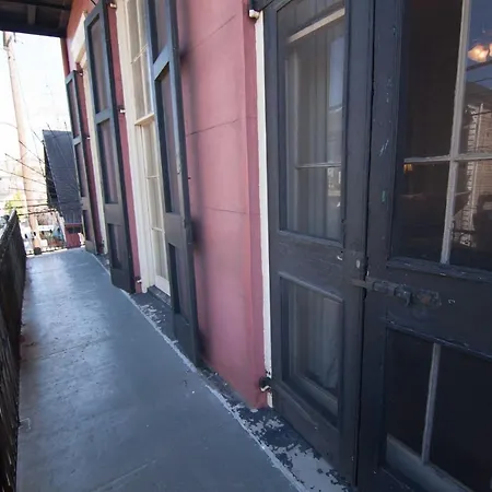 The Courtyards French Quarter *