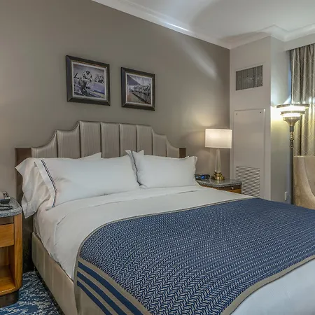 The Higgins New Orleans, Curio Collection By Hilton