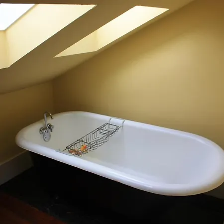 The House Bed & Breakfast 3*