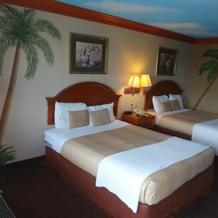 Nola & 4* New Orleans