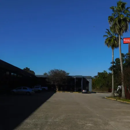 Hotel 10 Extended Stay Hotel