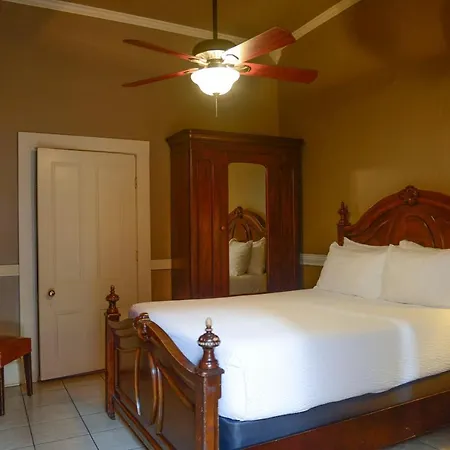 Frenchmen 3* New Orleans