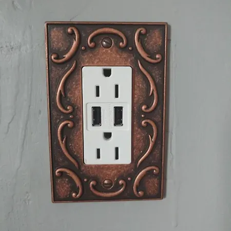 Evangeline Art House Hotel New Orleans