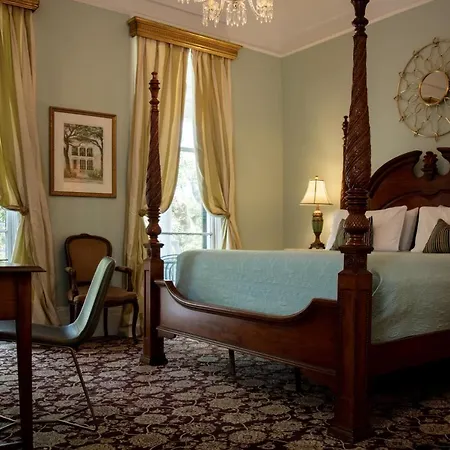 Park View Historic Hotel