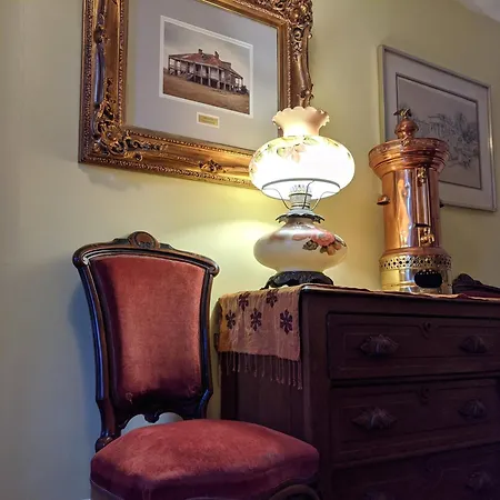 Parisian Courtyard Bed & Breakfast New Orleans