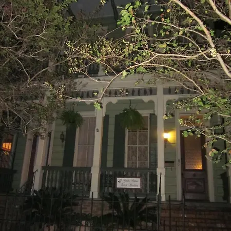 Garden District Bed & Breakfast New Orleans