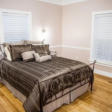 W/ Waterfront Deck: 23 Mi To Bourbon Street! *