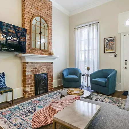 Urban Retreat Near French Quarter *