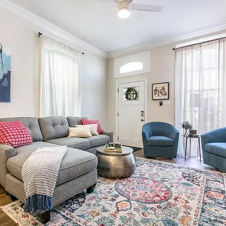 Holiday home St Charles Ave Living Near Hot Spots And Restaurants New Orleans