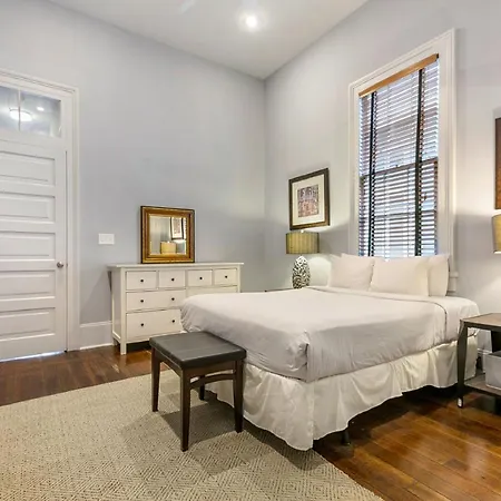 Modern 1-bd Near French Quarter - Walk To Superdome Apartment