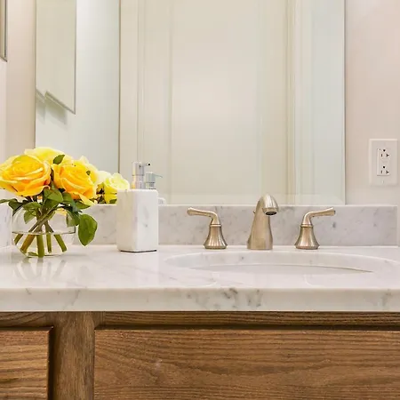Aparthotel 1 And 2 Bedroom Private Steps Away From French Quarter