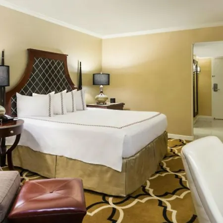 Intercontinental By Ihg New Orleans
