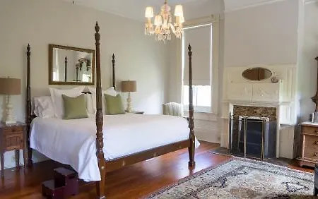 Hotel Sully Mansion 3*