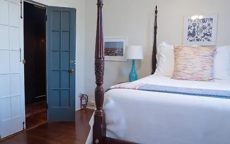 Hotel Sully Mansion