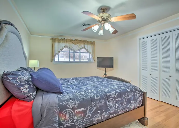 New Orleans Getaway - 5 Mi To French Quarter!