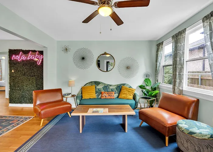 Full Unit Off Canal Blvd 4 Miles From French Qtr