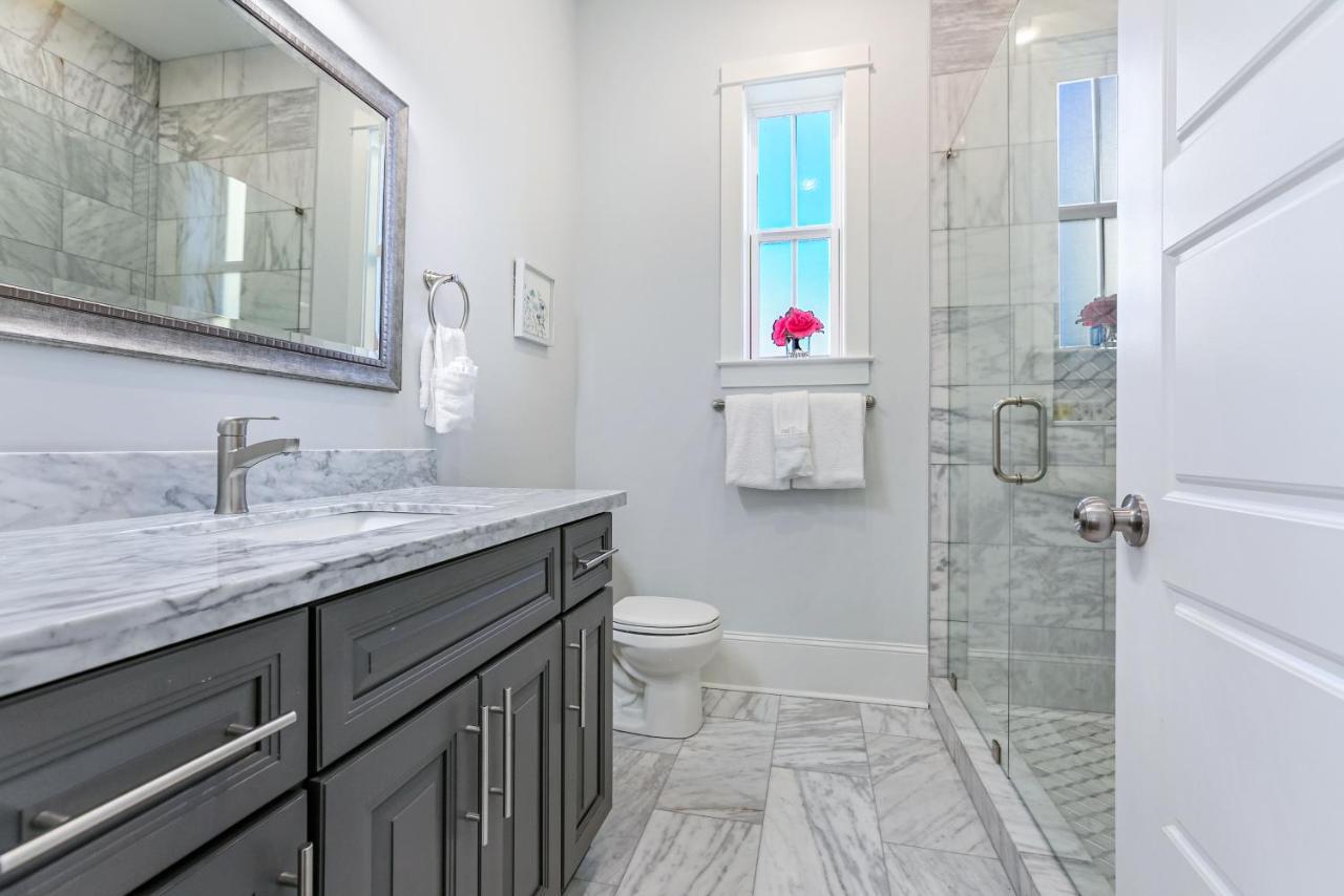 Stunning 4br-5br Near French Quarter Homes By Hosteeva * New Orleans