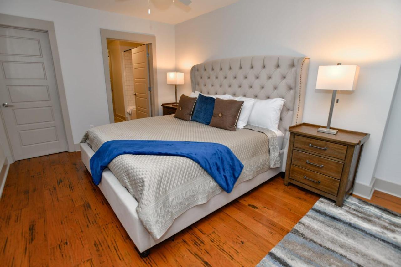 Apartment French Quarter Delight 12