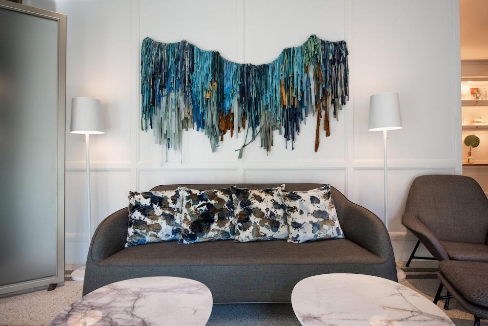 Hotel Theo New Orleans, Tapestry Collection By Hilton New Orleans