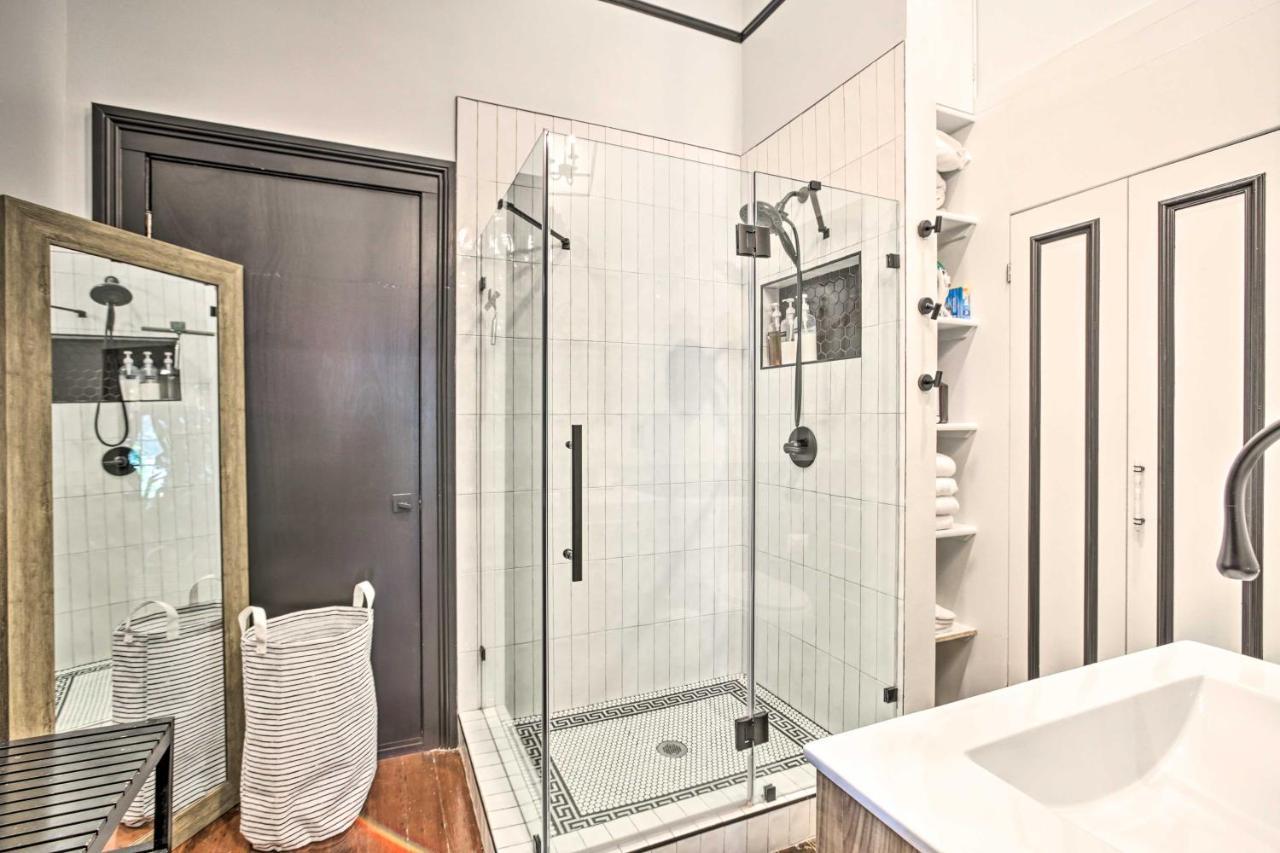 Apartment Walk To Magazine Street Contemporary Nola Studio New Orleans